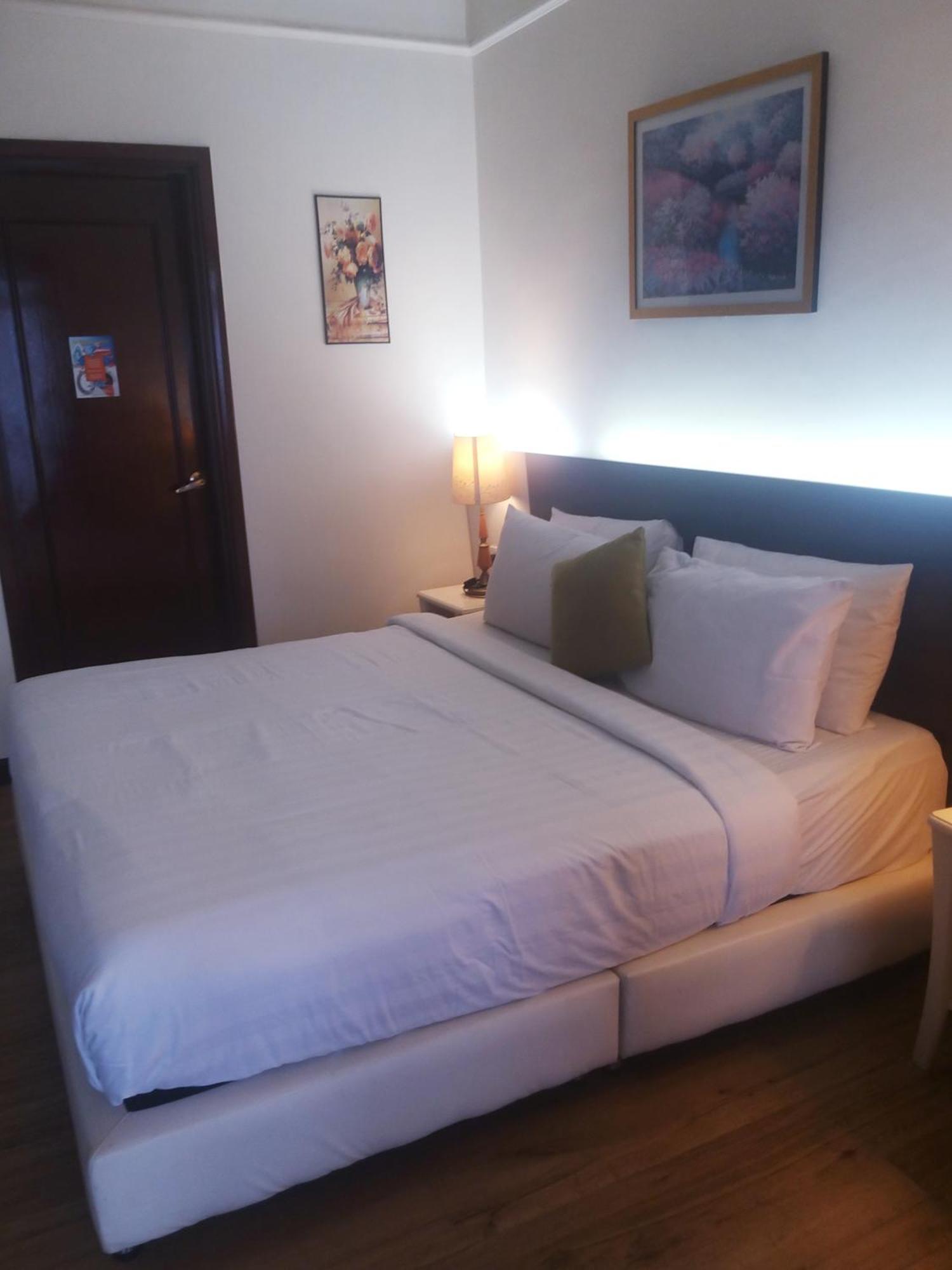 1 Imbi Suites Times Square Bukit Bintang Kl Куала-Лумпур Экстерьер фото
