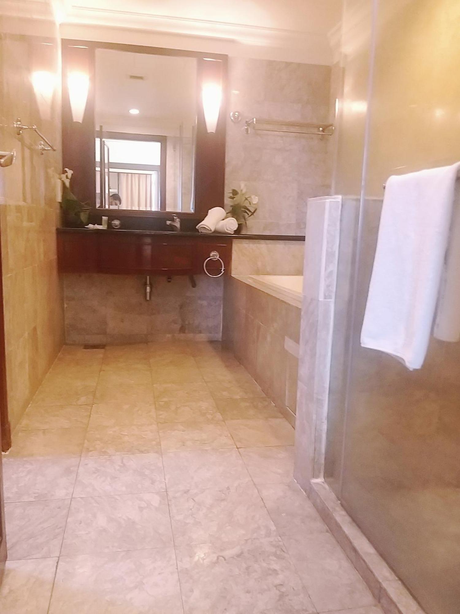 1 Imbi Suites Times Square Bukit Bintang Kl Куала-Лумпур Экстерьер фото